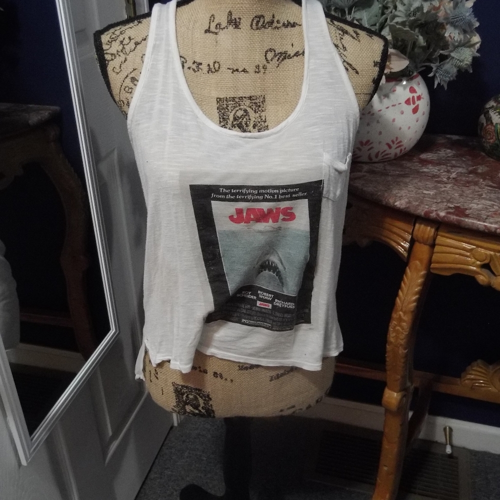 Jaws t shirt